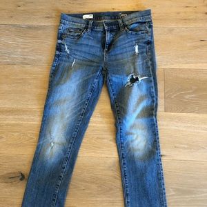 GAP Girlfriend distressed jeans